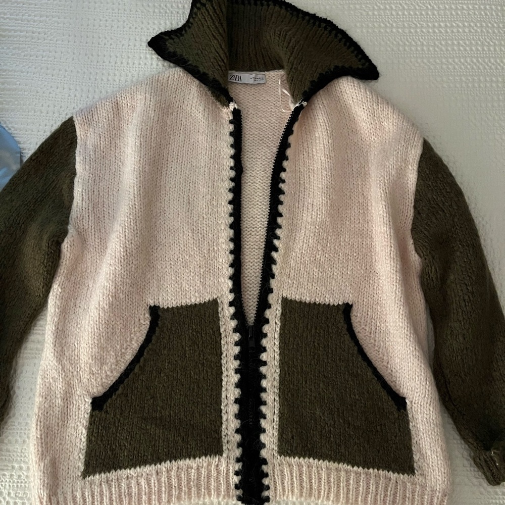 New Zara Zip Up Knit Sweater